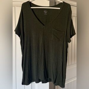 Market & Spruce Olive Green V-Neck Pocket Tee